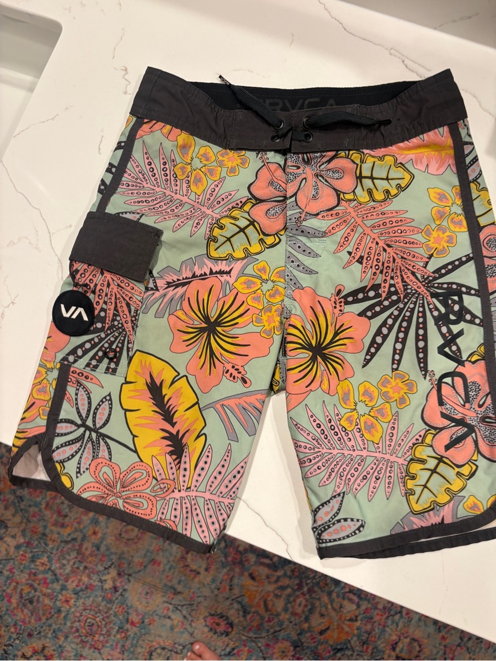 RVCA Boys (Size 25) Floral Boardshorts